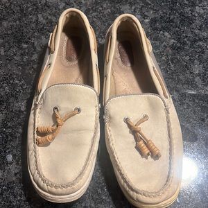 Sperry Top siders size 10 beige with leather tassels